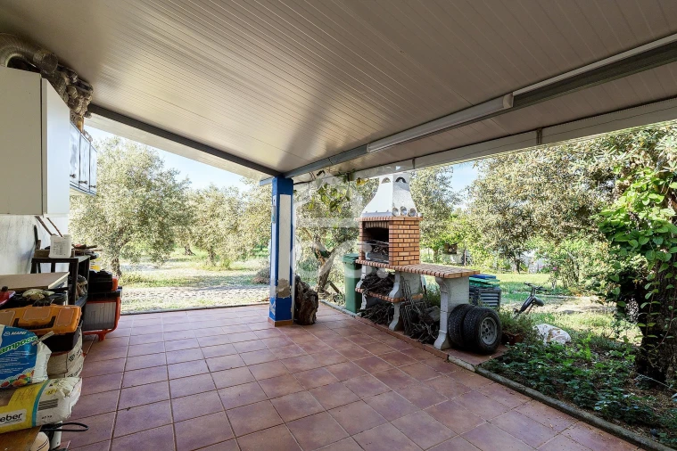 Quinta T2 para Venda em Mora Foto 20