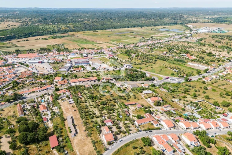 Quinta T2 para Venda em Mora Foto 59