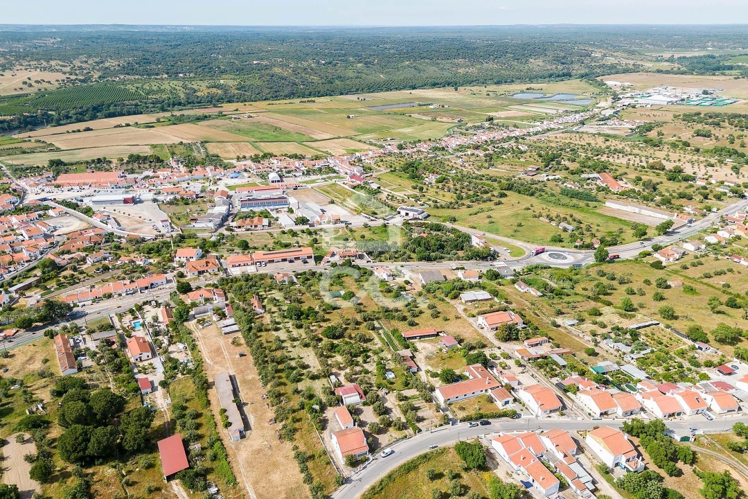 Quinta T2 para Venda em Mora Foto 59