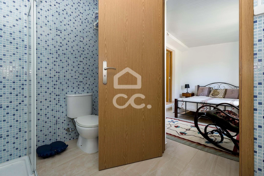 Quinta T2 para Venda em Mora Foto 12