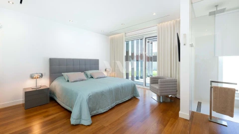 Moradia T5 para Venda em Guia