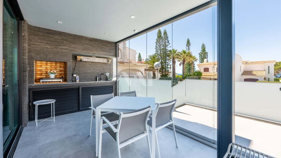 Moradia T5 para Venda em Guia Foto 11