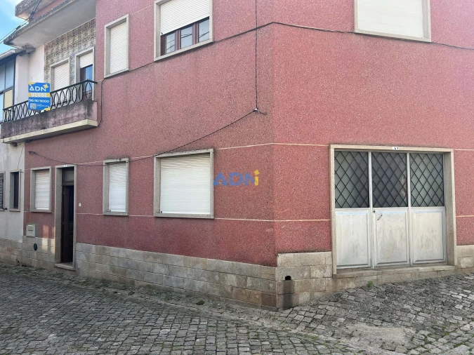 Moradia T4 para Venda em Castelo Branco Foto 1