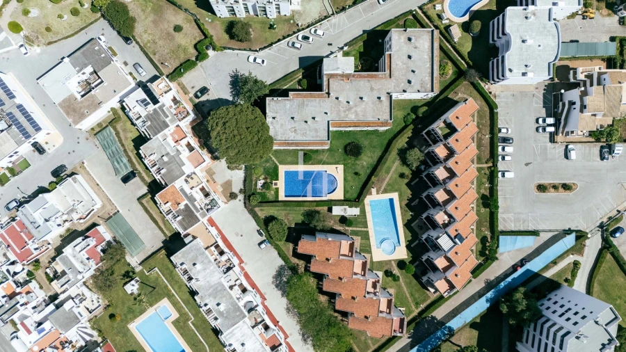 Apartamento T1 para Arrendamento em Quarteira Foto 21