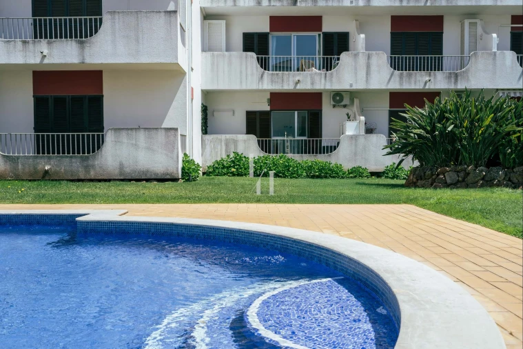 Apartamento T1 para Arrendamento em Quarteira Foto 28