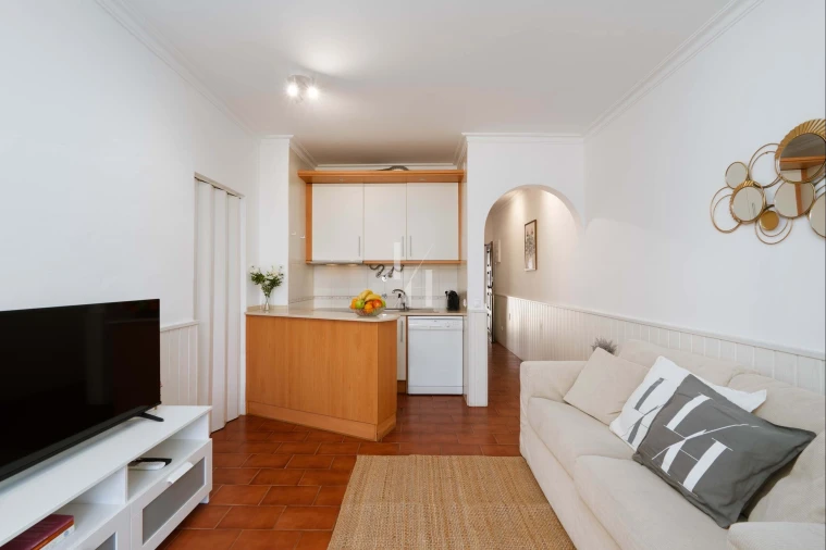 Apartamento T1 para Arrendamento em Quarteira Foto 15