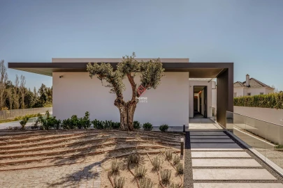 Apartamento T5 para Venda em Agualva e Mira-Sintra