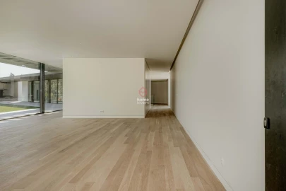 Apartamento T5 para Venda em Agualva e Mira-Sintra