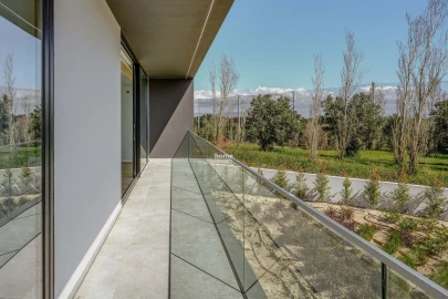 Apartamento T5 para Venda em Agualva e Mira-Sintra