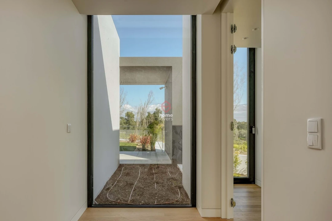 Apartamento T5 para Venda em Agualva e Mira-Sintra Foto 10