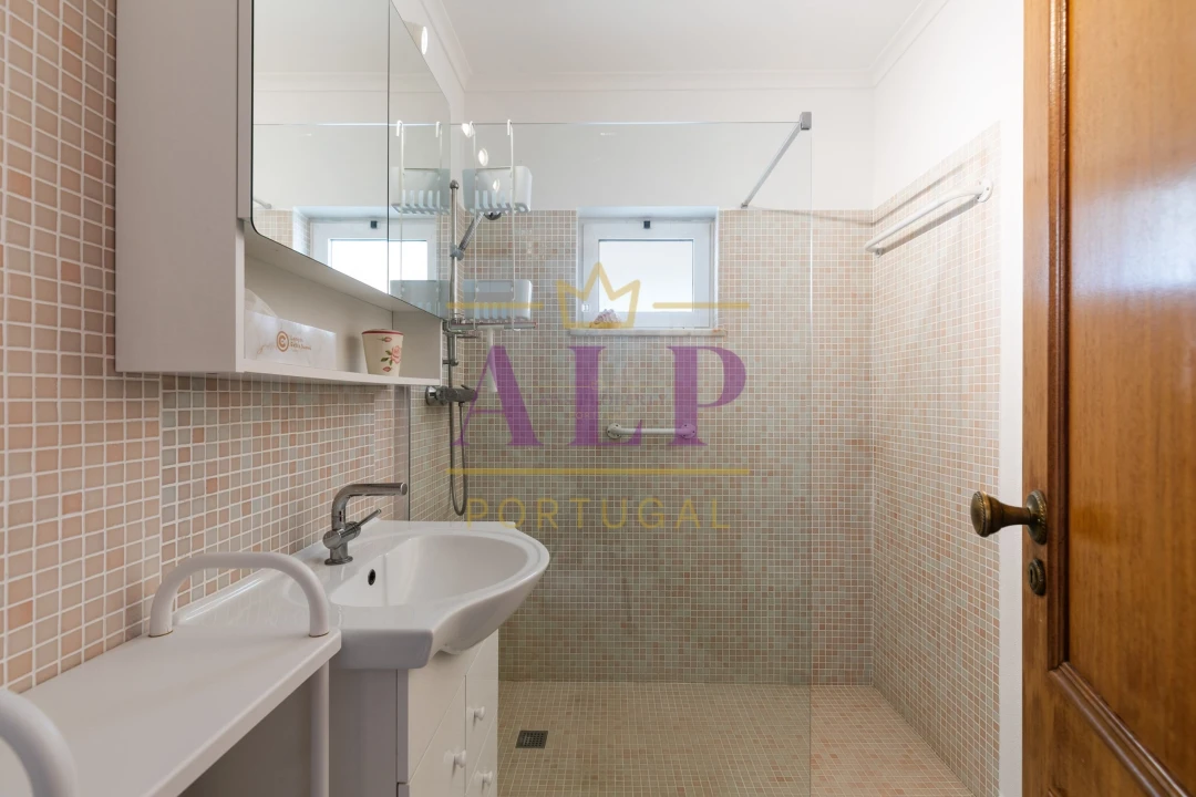 Apartamento T3 para Venda em Lagos (São Sebastião e Santa Maria) Foto 22