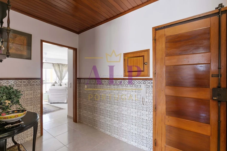 Apartamento T3 para Venda em Lagos (São Sebastião e Santa Maria) Foto 4