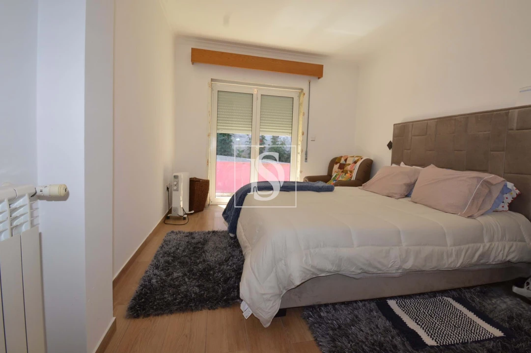 Moradia T5 para Venda em Rebordãos Foto 7