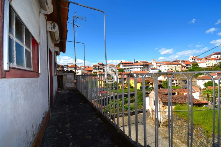 Moradia para Venda em Sé, Santa Maria e Meixedo Foto 16