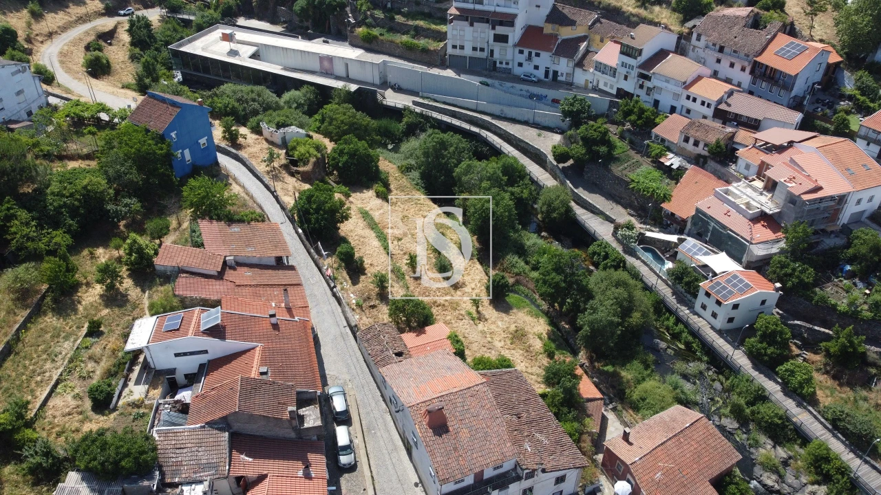Moradia para Venda em Sé, Santa Maria e Meixedo Foto 23