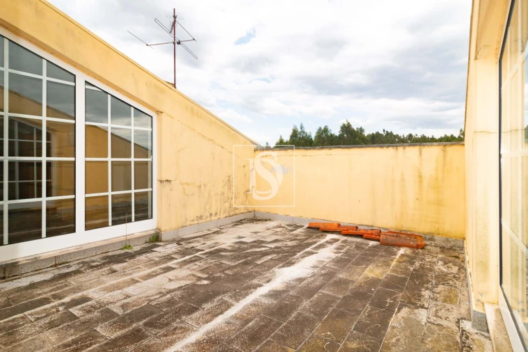 Moradia T4 para Venda em Almalagues Foto 11