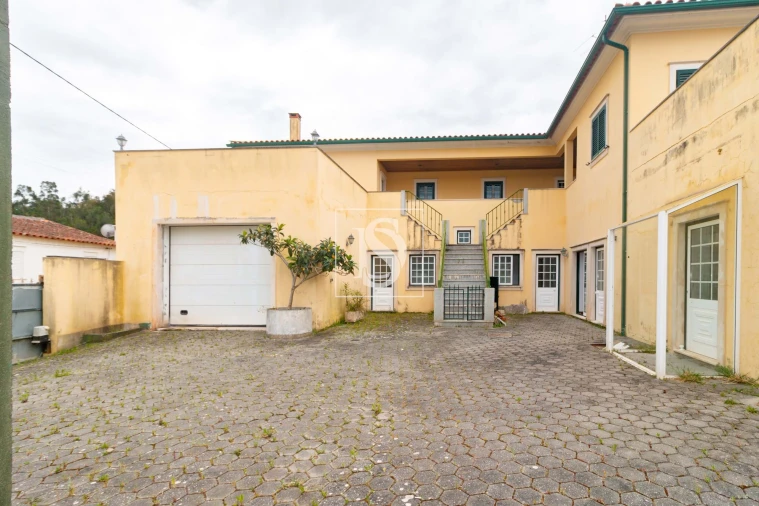 Moradia T4 para Venda em Almalagues Foto 7