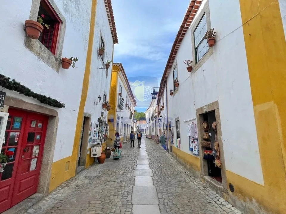 Moradia T3 para Venda em Santa Maria, São Pedro e Sobral da Lagoa Foto 9