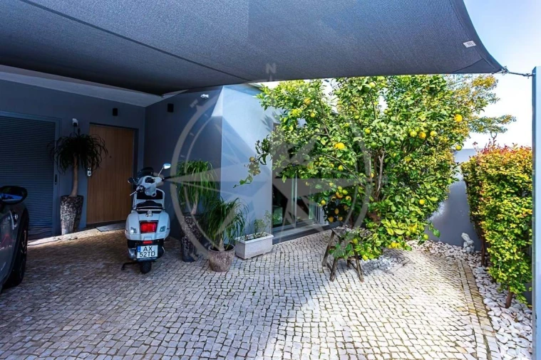 Moradia T4 para Venda em Tavira (Santa Maria e Santiago) Foto 6