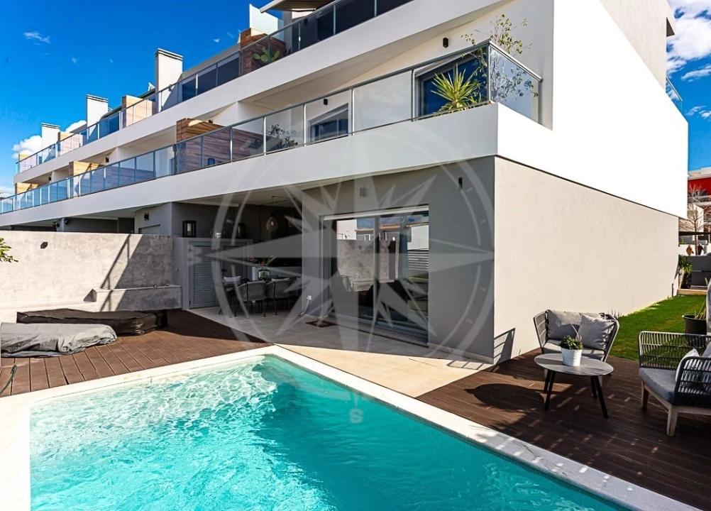 Moradia T4 para Venda em Tavira (Santa Maria e Santiago) Foto 3