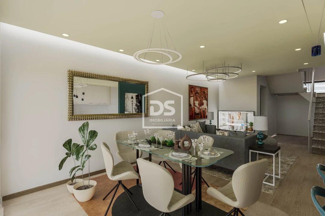 Moradia T4 para Venda em Arrabal Foto 1