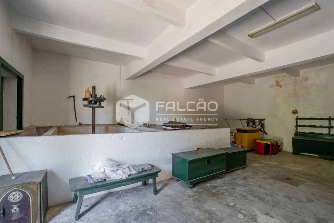 Moradia T10 para Venda em Alcanena e Vila Moreira Foto 54