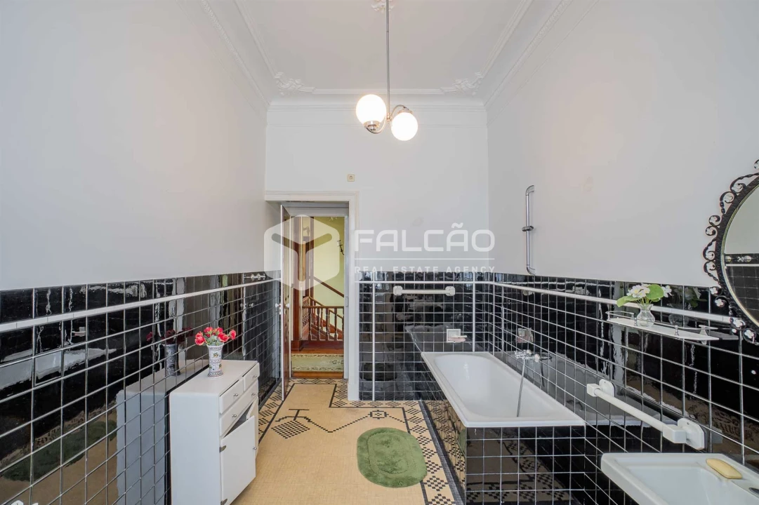 Moradia T10 para Venda em Alcanena e Vila Moreira Foto 43