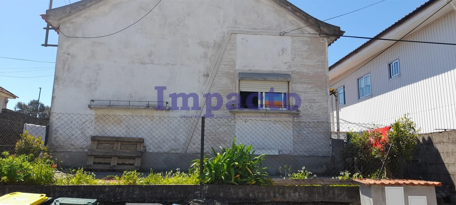 Moradia T2 para Venda em São João da Madeira Foto 1