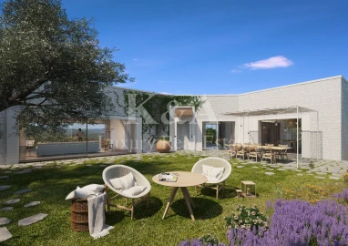 Moradia T6 para Venda em Loule (São Clemente)