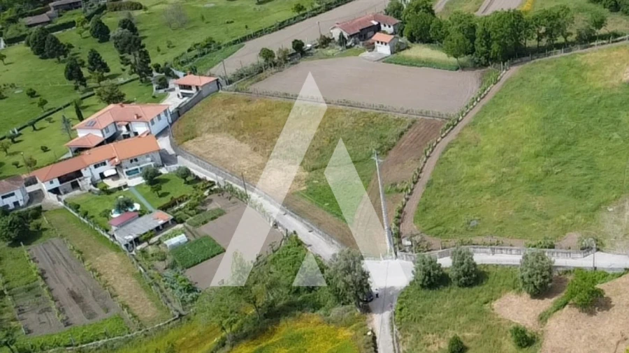 Terreno para Venda em Verim, Friande e Ajude Foto 2