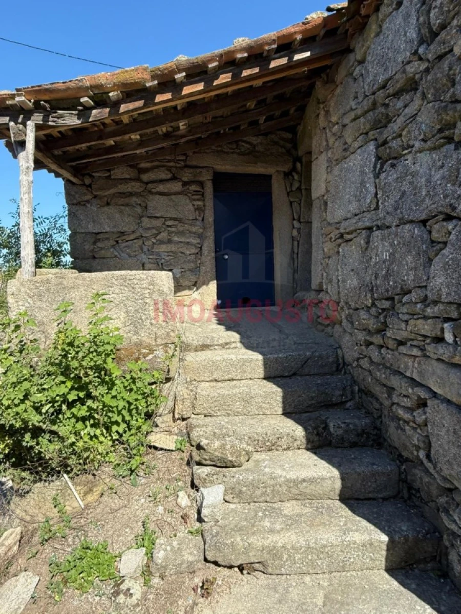 Moradia T2 para Venda em Marmeleiro Foto 3