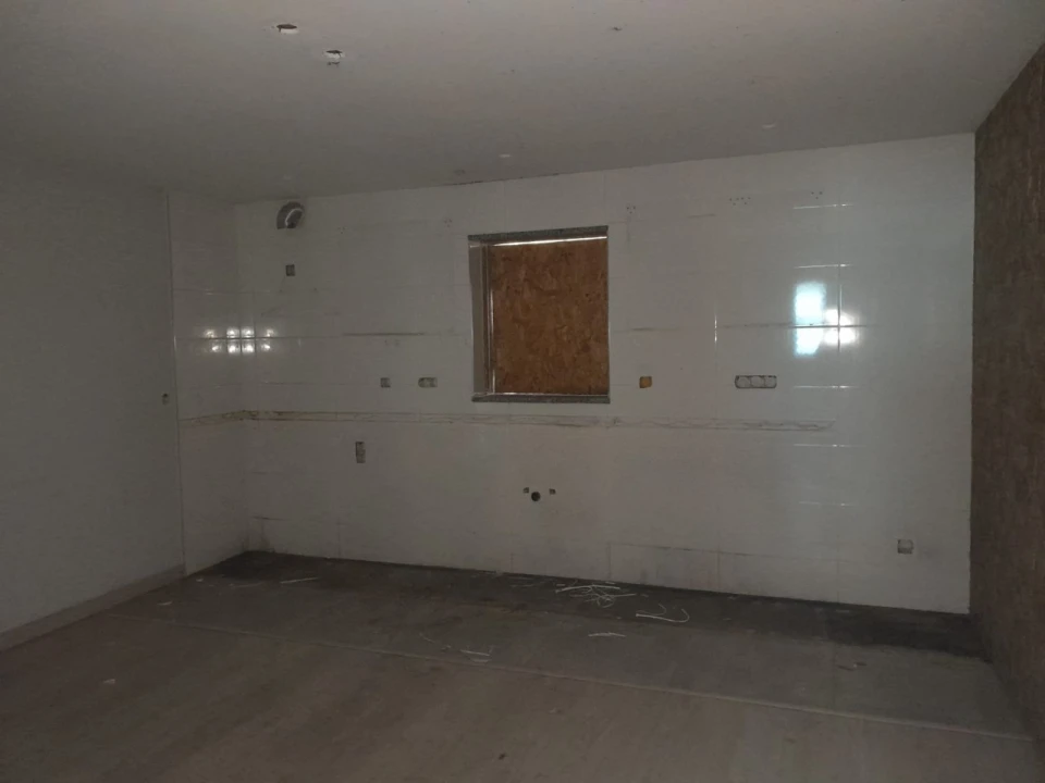 Moradia T3 para Venda em Covões e Camarneira Foto 19