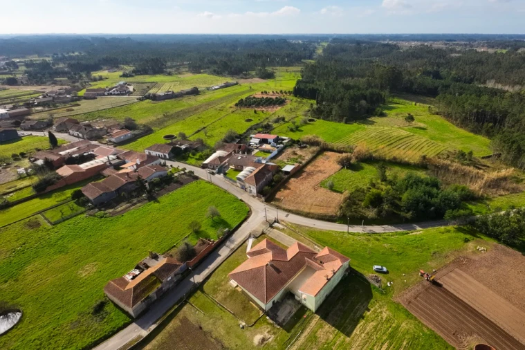 Moradia T3 para Venda em Covões e Camarneira Foto 7