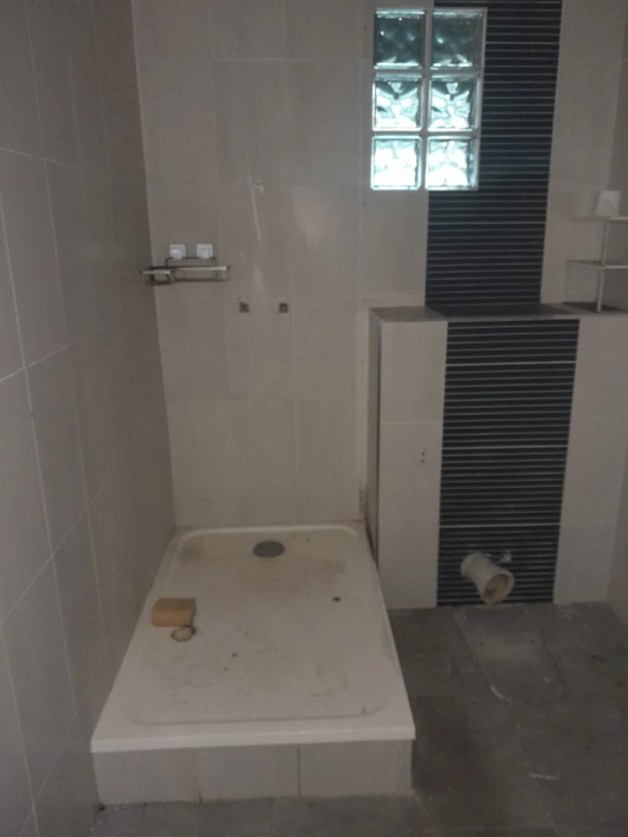 Moradia T3 para Venda em Covões e Camarneira Foto 16