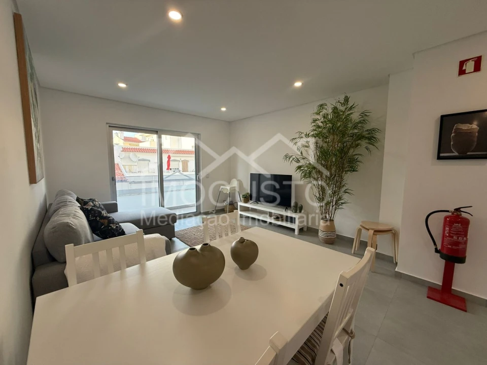 Apartamento T2 para Arrendamento férias em Monte Gordo Foto 3