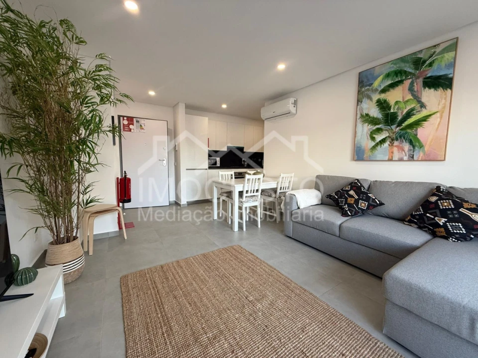 Apartamento T2 para Arrendamento férias em Monte Gordo Foto 1