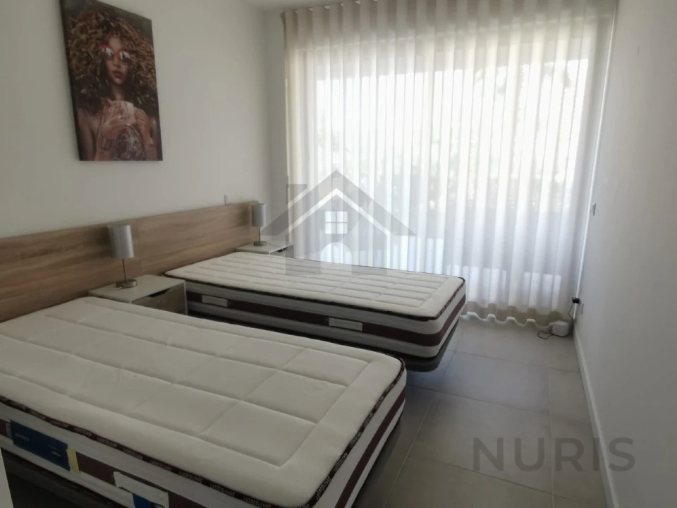 Apartamento T2 para Arrendamento em Portimão Foto 10