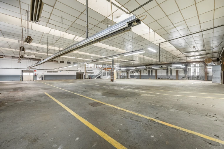 Terreno Comércio / Armazém para Venda em São João da Madeira Foto 13