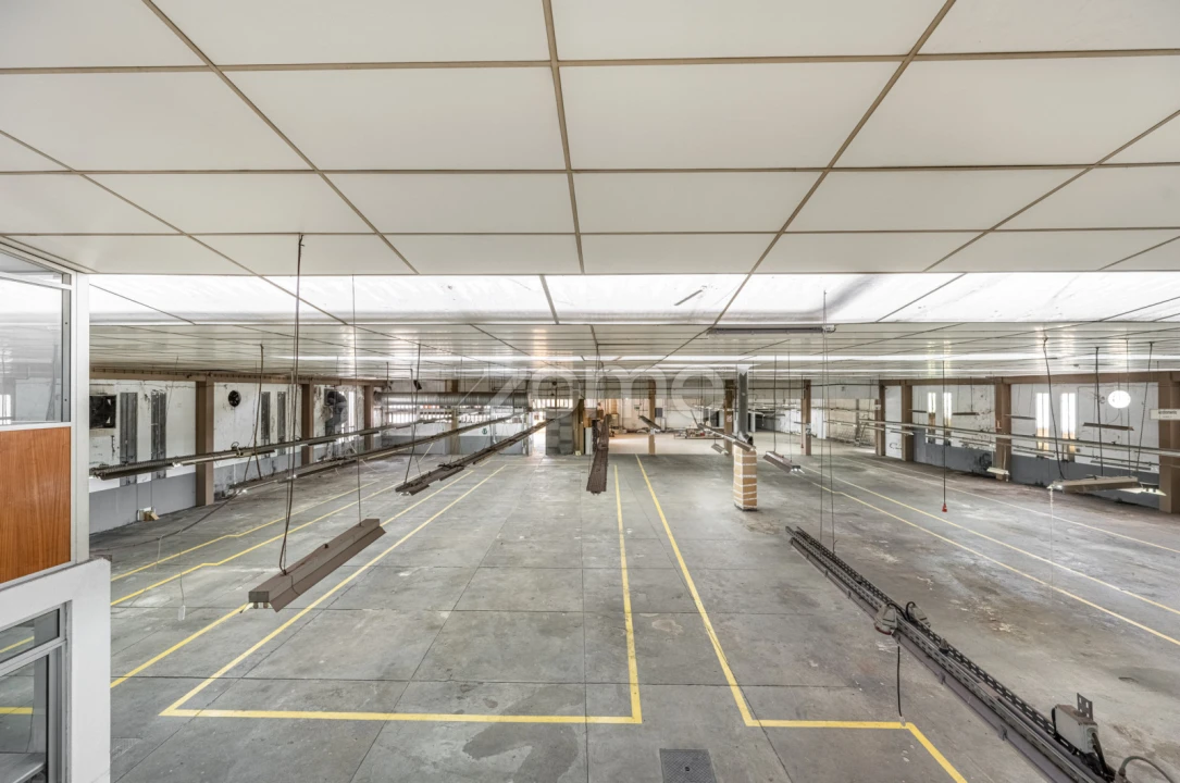 Terreno Comércio / Armazém para Venda em São João da Madeira Foto 25