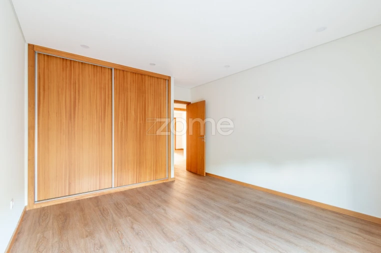 Apartamento T3 para Venda em Ovar, São João, Arada e São Vicente de Pereira Jusã Foto 15