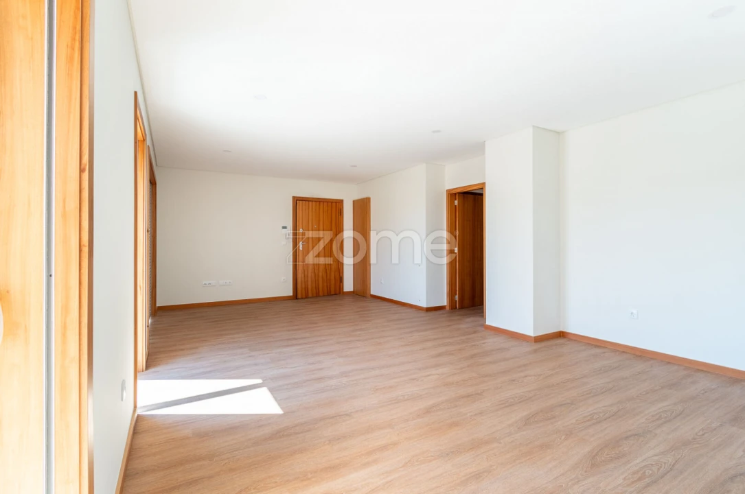 Apartamento T3 para Venda em Ovar, São João, Arada e São Vicente de Pereira Jusã Foto 8