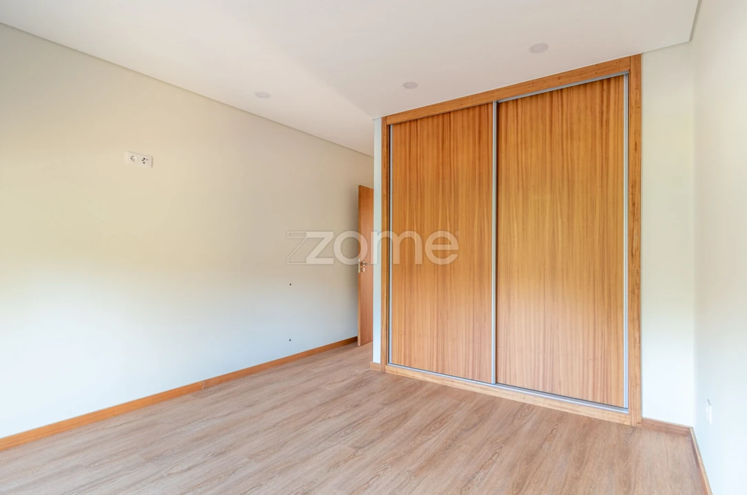 Apartamento T3 para Venda em Ovar, São João, Arada e São Vicente de Pereira Jusã Foto 12
