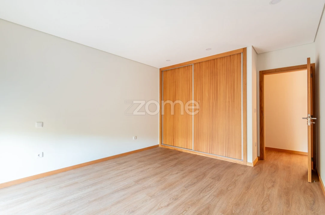 Apartamento T3 para Venda em Ovar, São João, Arada e São Vicente de Pereira Jusã Foto 14