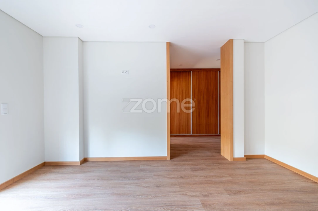 Apartamento T3 para Venda em Ovar, São João, Arada e São Vicente de Pereira Jusã Foto 16