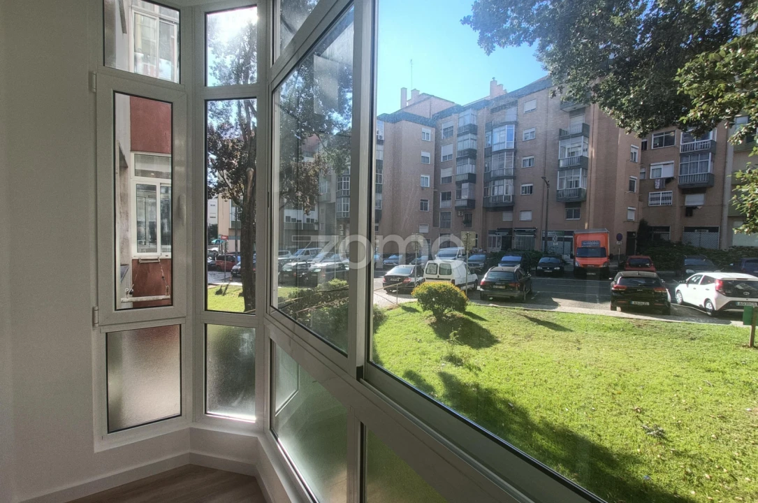 Apartamento T3 para Venda em Águas Livres Foto 20