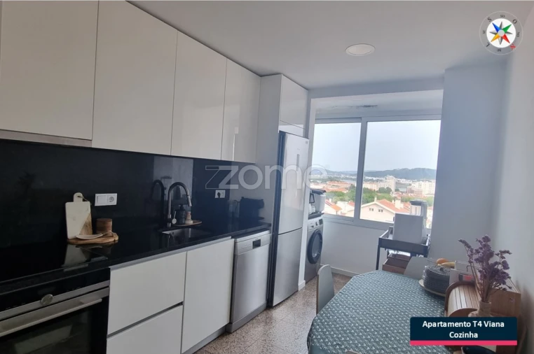 Apartamento T4 para Arrendamento em Santa Maria Maior e Monserrate e Meadela Foto 4