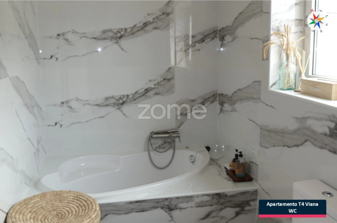 Apartamento T4 para Arrendamento em Santa Maria Maior e Monserrate e Meadela Foto 12