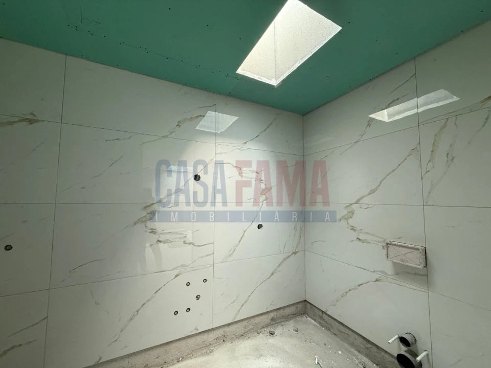 Moradia T3 para Venda em Arcozelo Foto 14