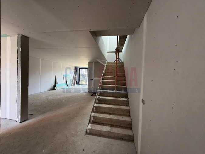 Moradia T3 para Venda em Arcozelo Foto 10