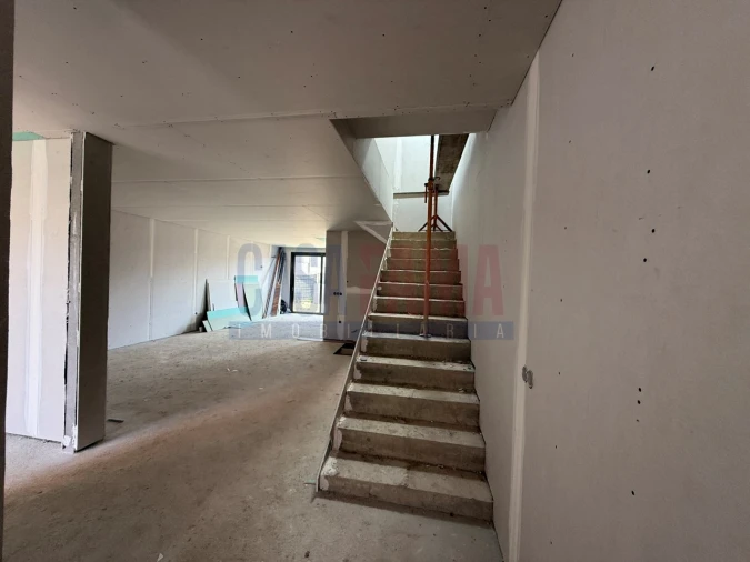 Moradia T3 para Venda em Arcozelo Foto 12